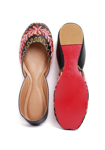 Black Rose Pink Tili Aari Embroidery Jutti